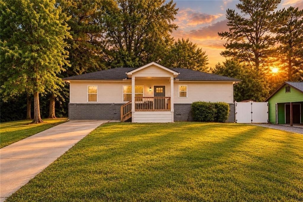 1639 Bridgeport Drive Nw - Photo 0