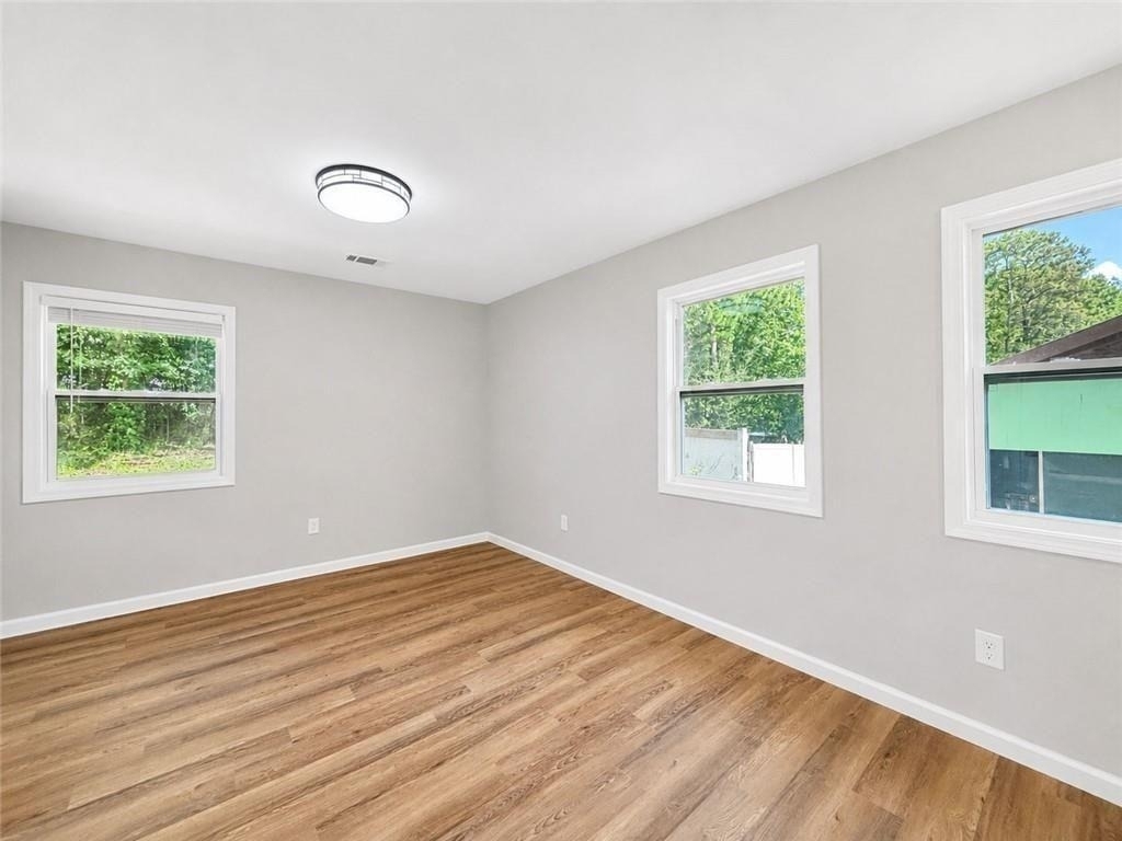 1639 Bridgeport Drive Nw - Photo 21