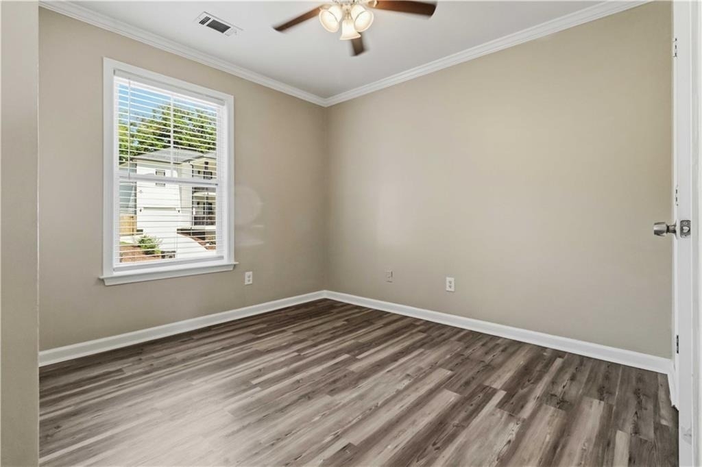 732 Garibaldi Street Sw - Photo 12