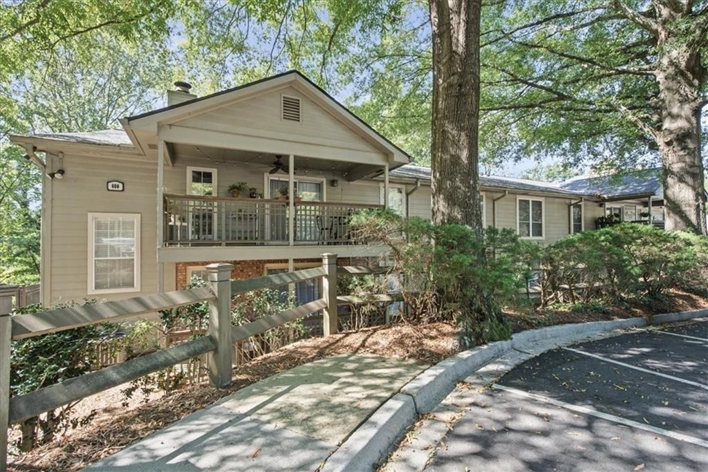 2901 Lenox Road Ne - Photo 0