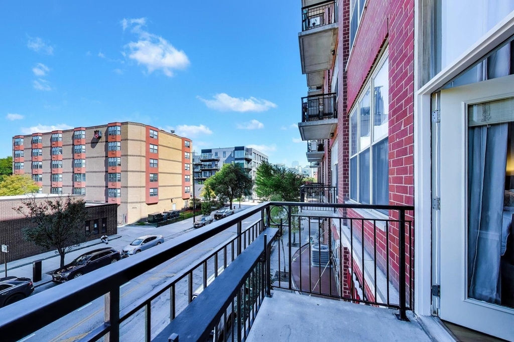 6 S Laflin Street - Photo 26