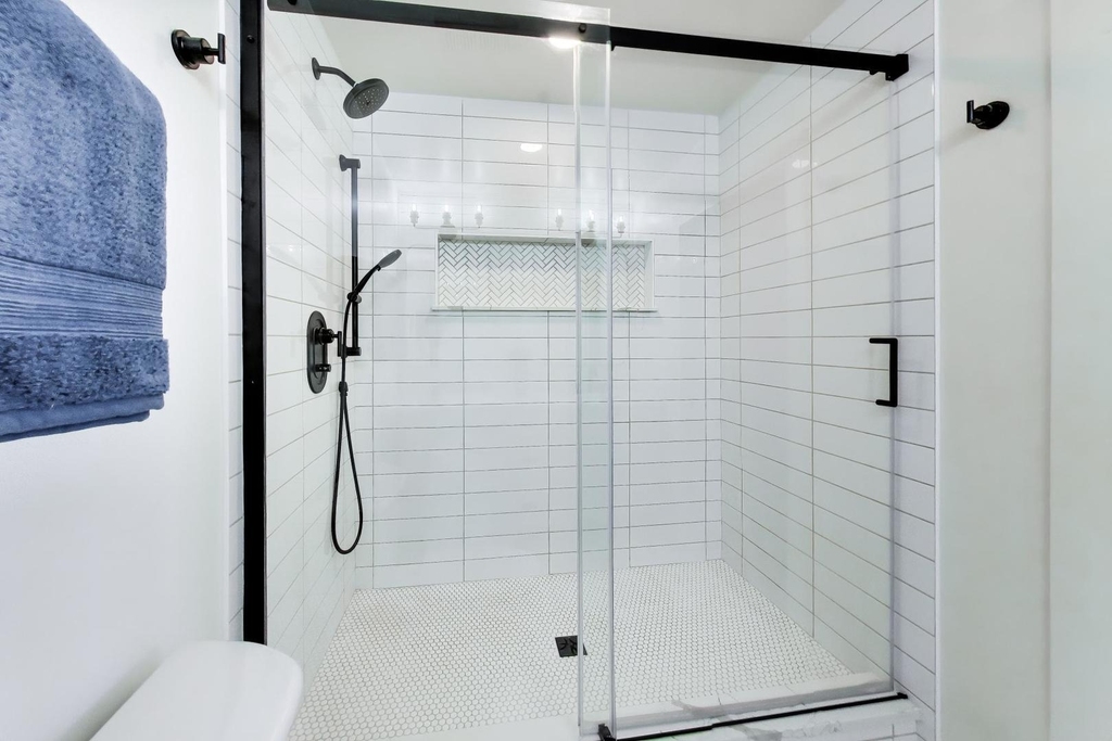 6 S Laflin Street - Photo 20