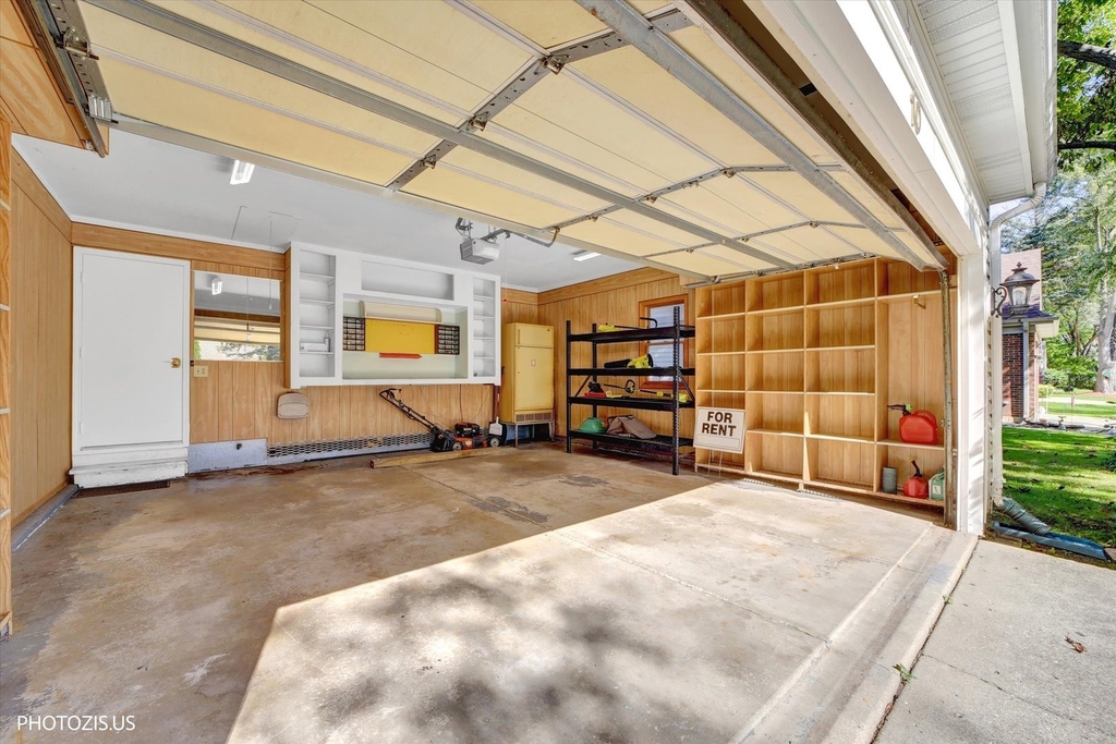 10 Mayflower Road - Photo 37