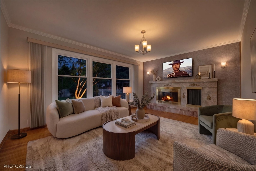 10 Mayflower Road - Photo 2