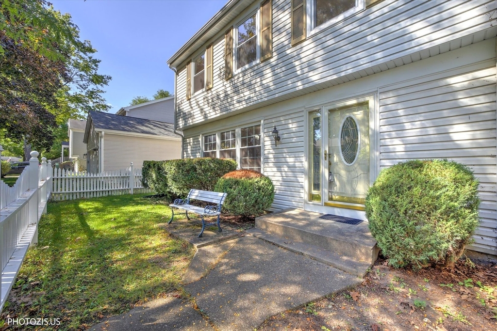 10 Mayflower Road - Photo 61