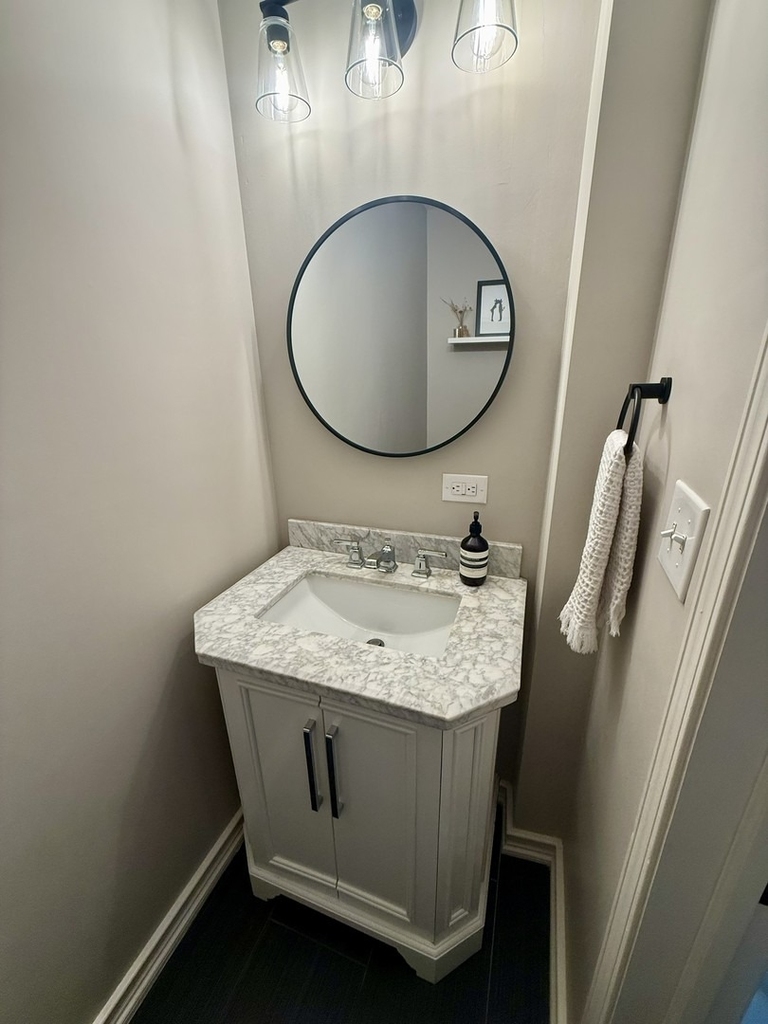 1635 W Beach Avenue - Photo 14