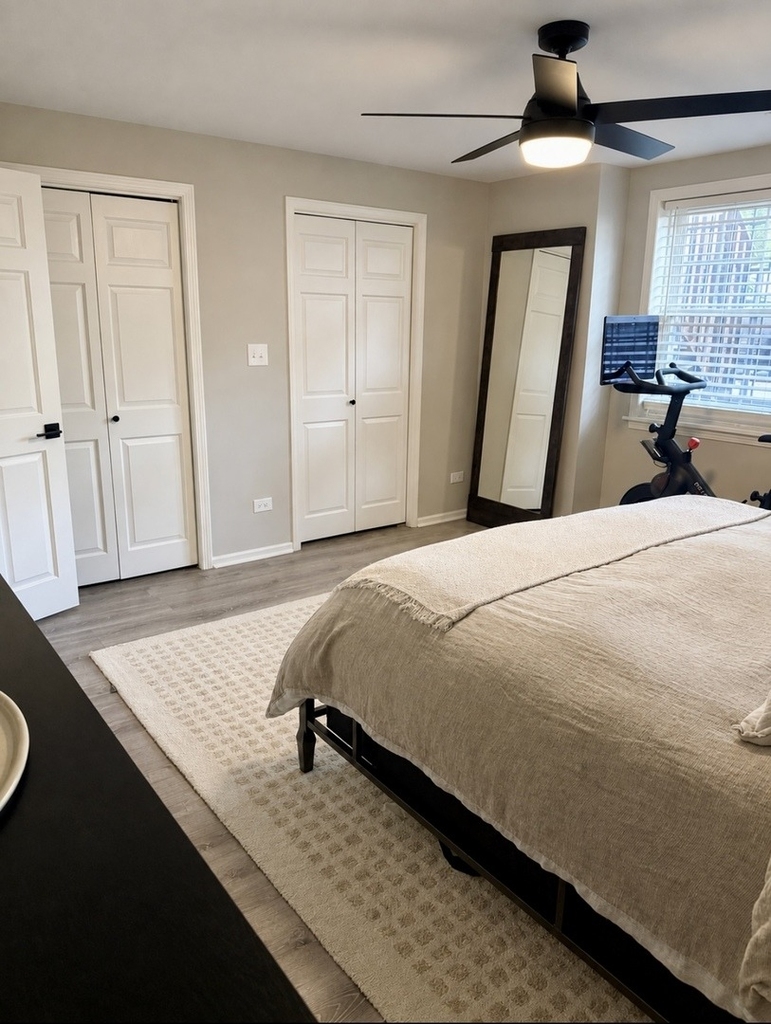 1635 W Beach Avenue - Photo 8