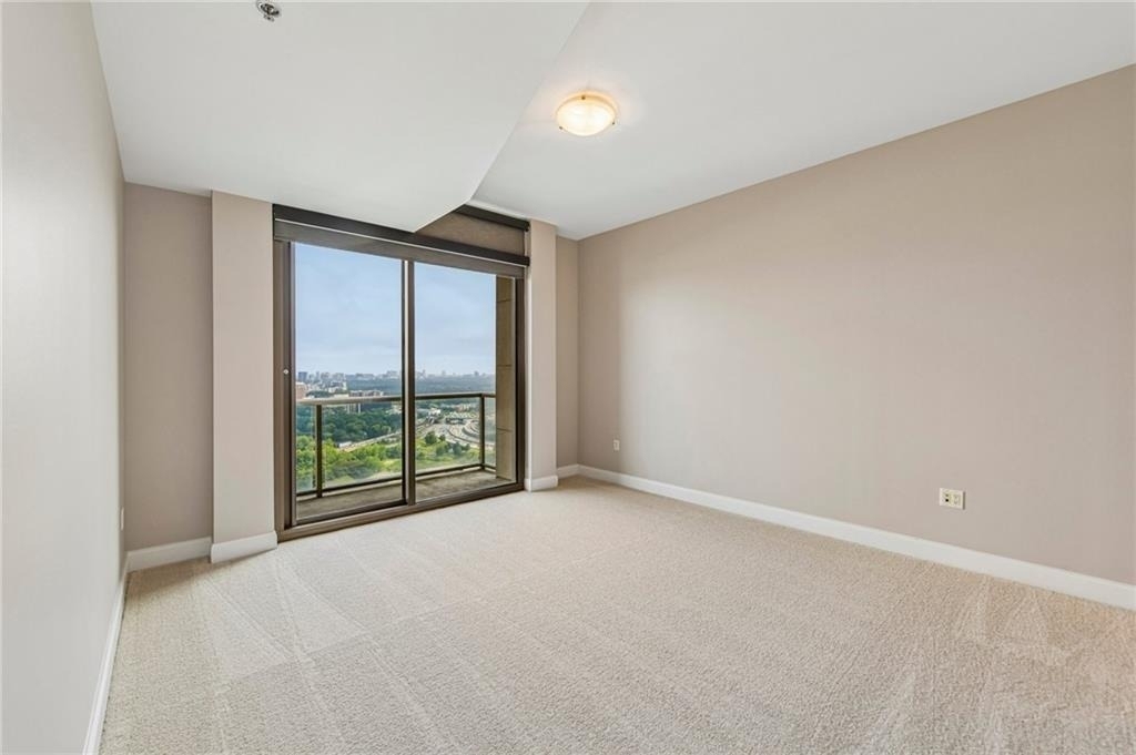 270 17th Street Nw - Photo 13