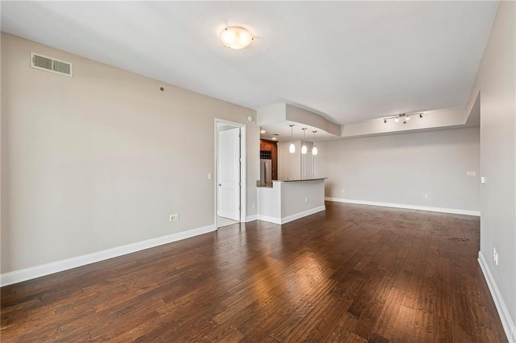 270 17th Street Nw - Photo 5