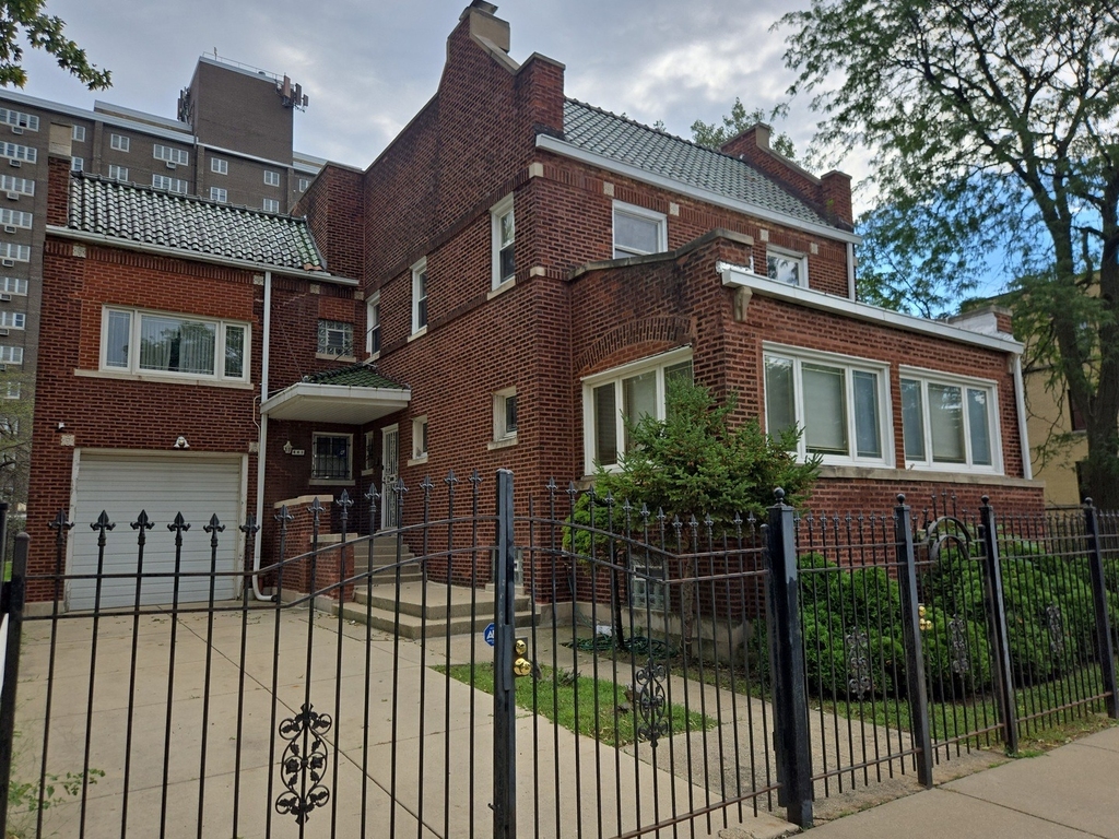 441 N Central Park Avenue - Photo 0