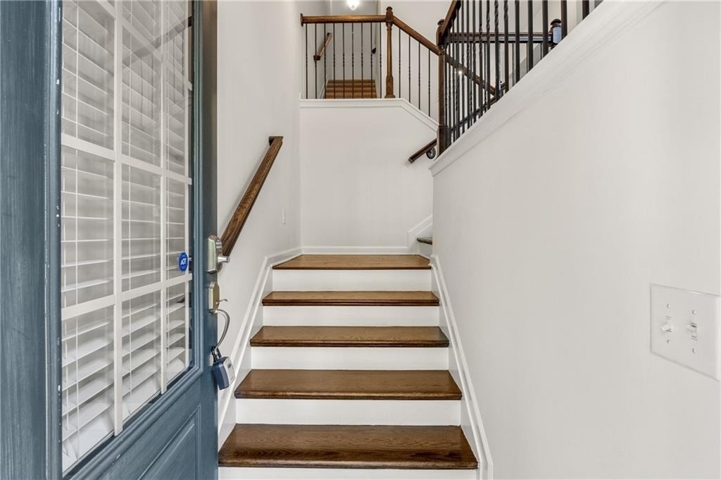 849 Ivy Vine Place - Photo 3
