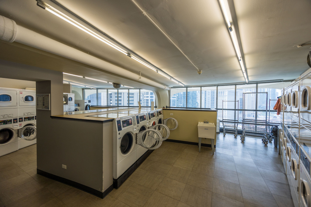 300 N State Street - Photo 11