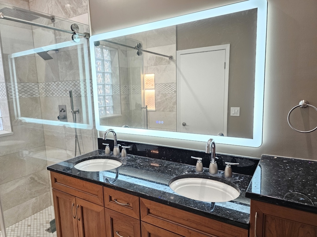 1310 W Fletcher Street - Photo 19