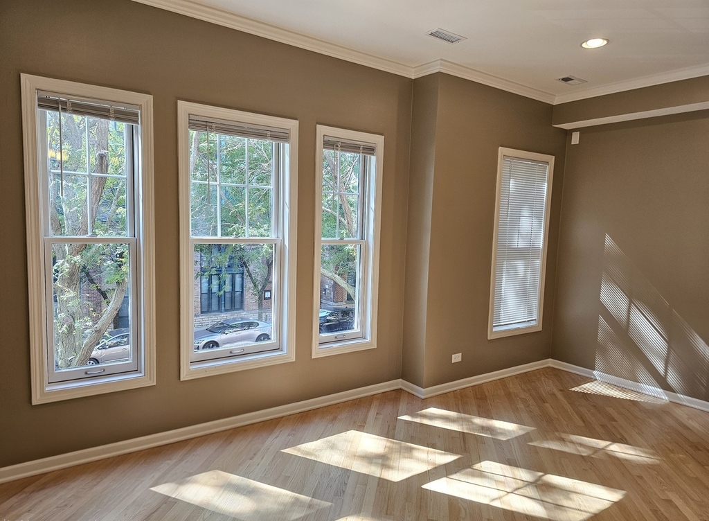 1310 W Fletcher Street - Photo 13