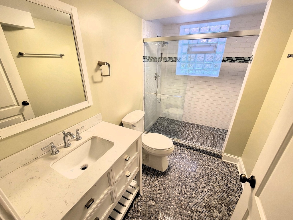 1624 Washington Street - Photo 31