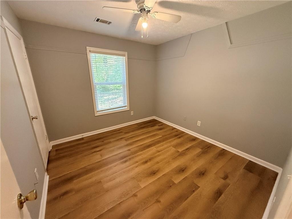 4217 Brownsville Road - Photo 12