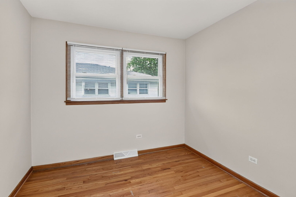 517 Barnsdale Road - Photo 12