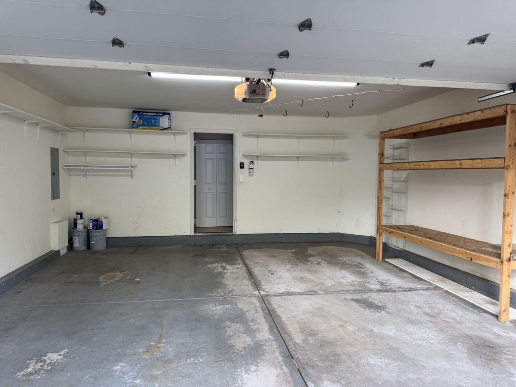 1109 Blackburn Drive - Photo 3