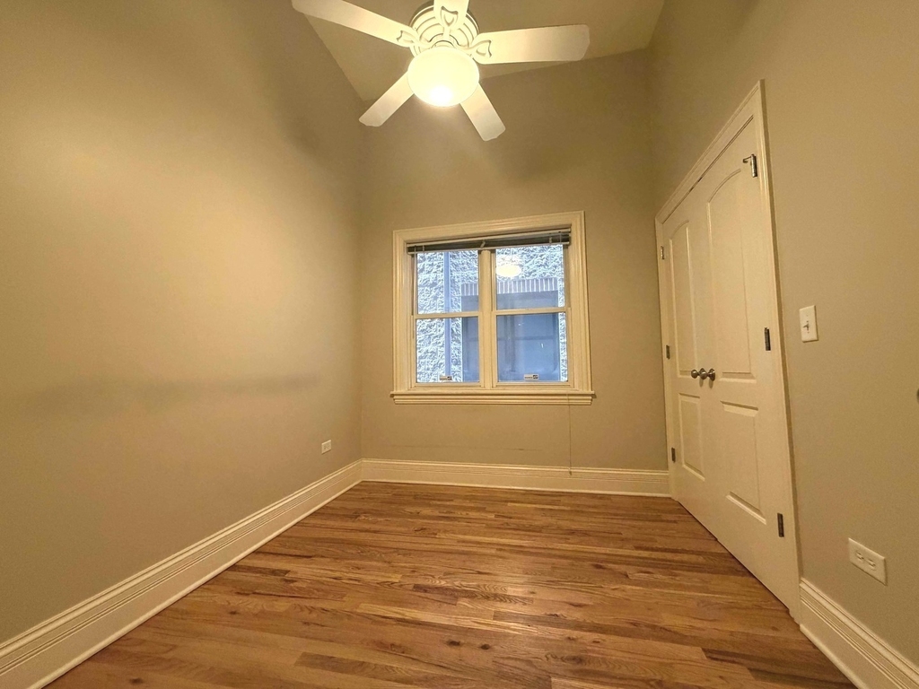 924 W Dakin Street - Photo 12