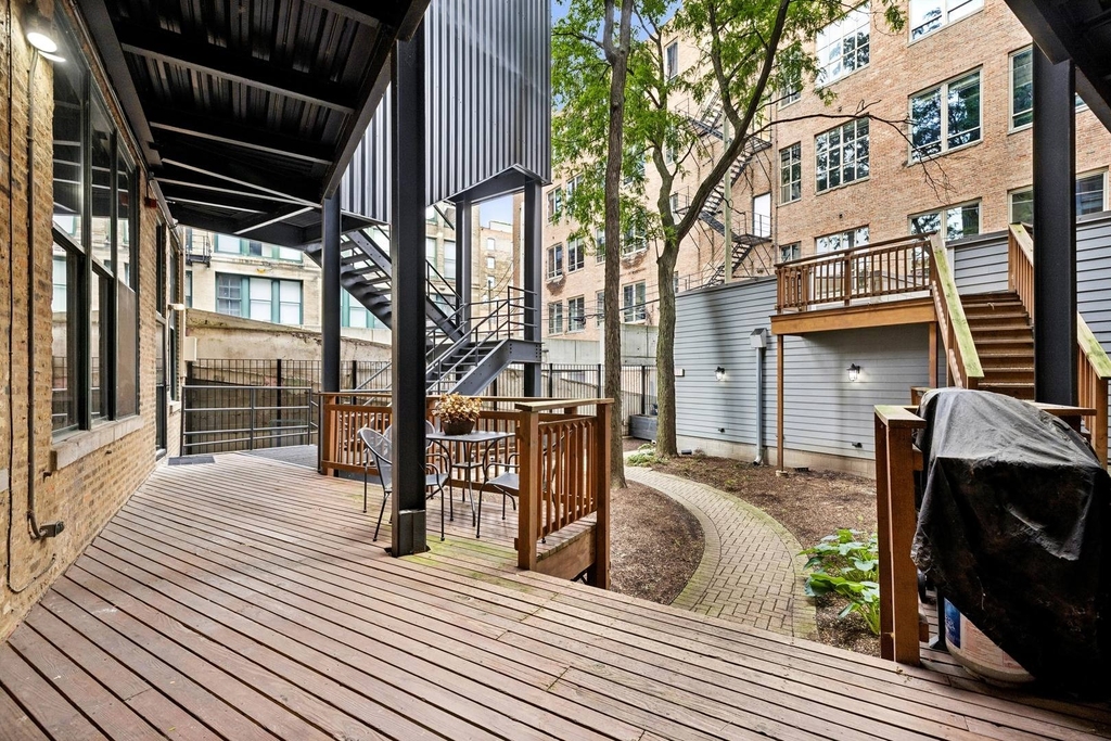 331 S Peoria Street - Photo 18