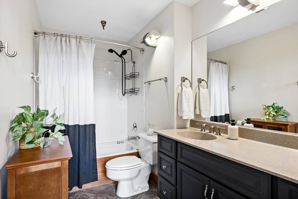 331 S Peoria Street - Photo 11
