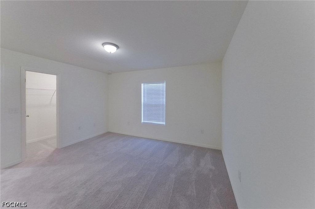 466 Norwood Avenue S - Photo 13