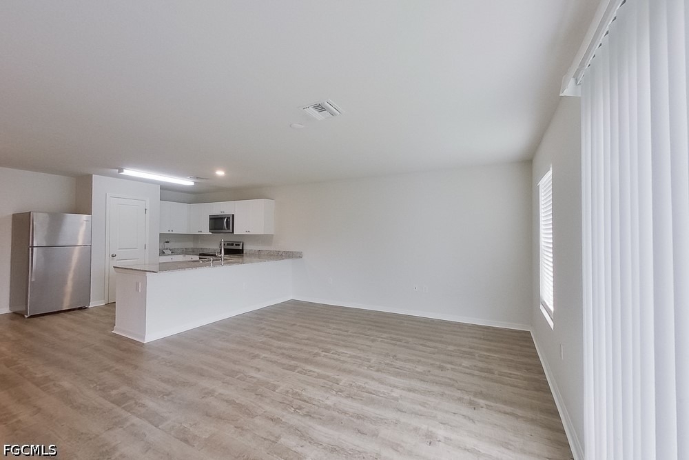 413 Western Avenue S - Photo 3