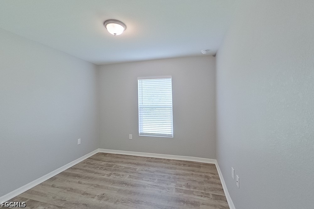 1010 Kaye Street E - Photo 8