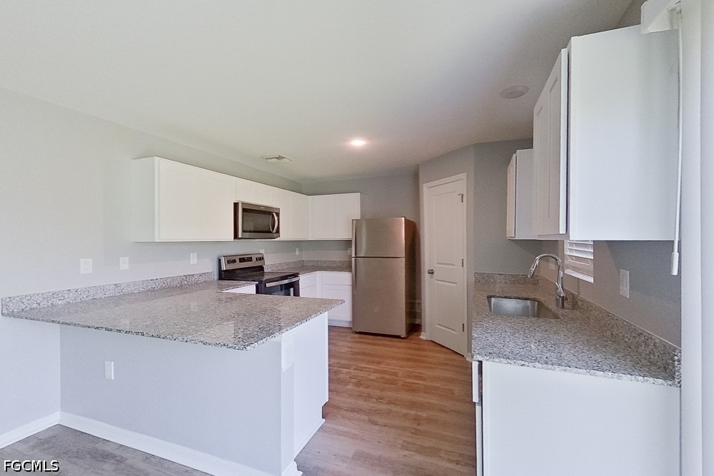 1010 Kaye Street E - Photo 5