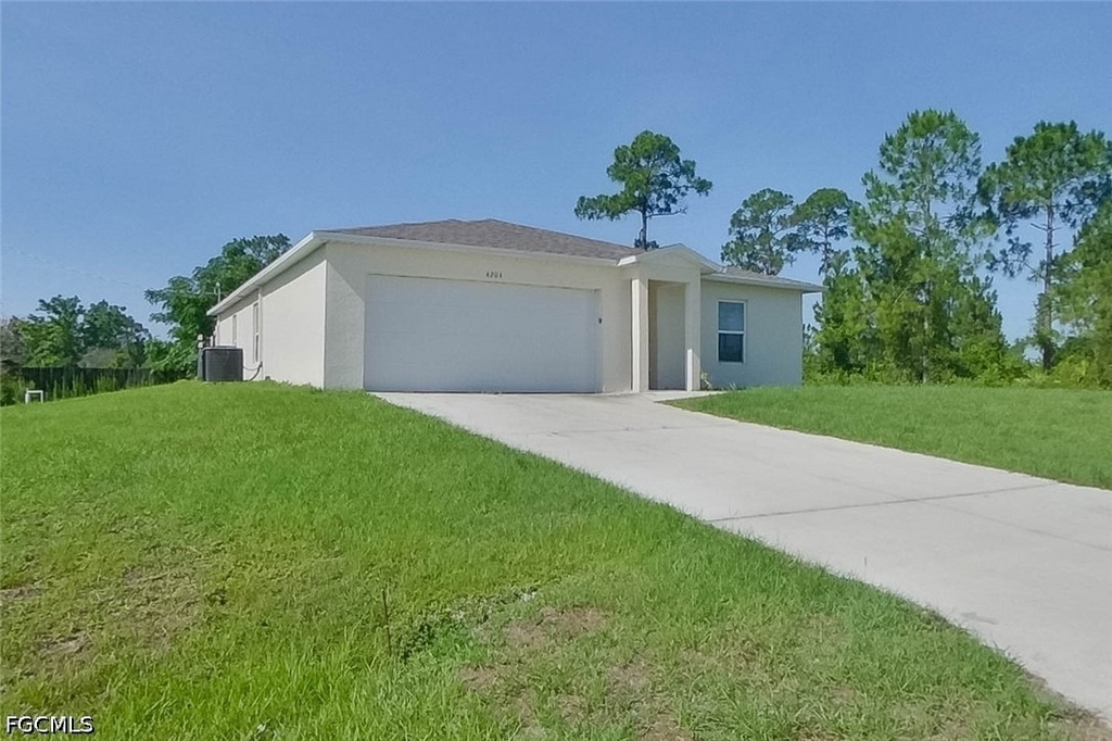 4204 E 5th Street - Photo 2
