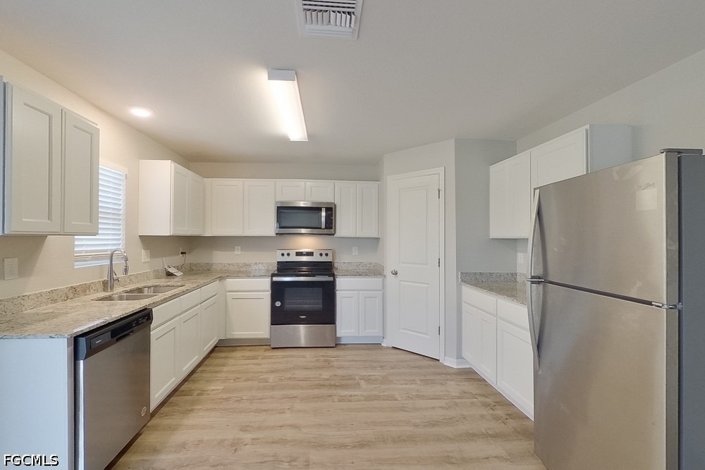 721 Cane Street E - Photo 6