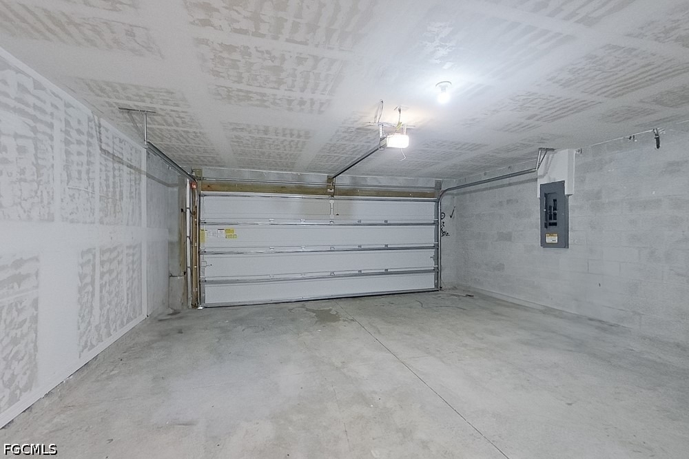 1128 Hayes Avenue S - Photo 15