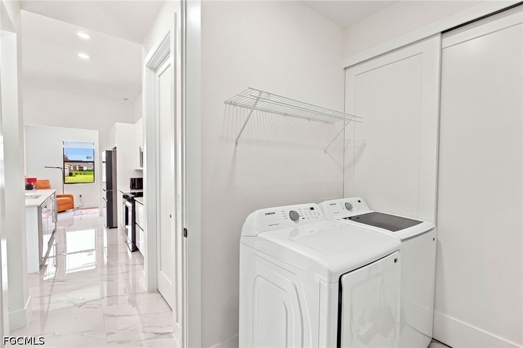 1310 Ne 6th Avenue - Photo 9