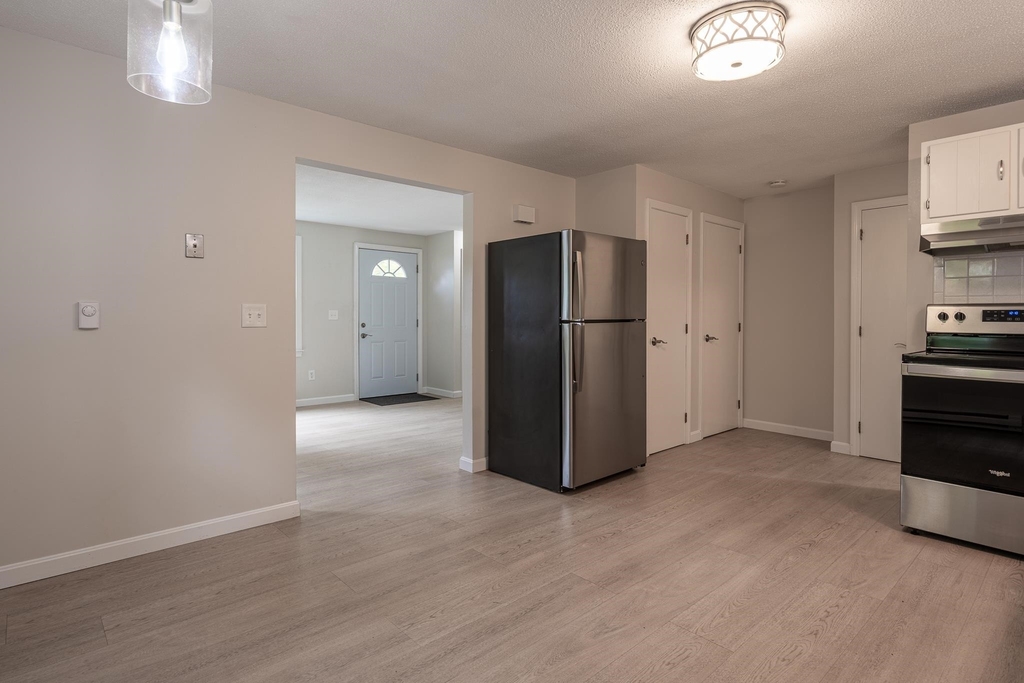 76 Boulder - Photo 9