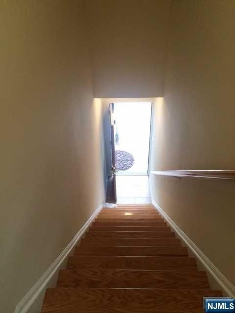 538 Hamilton - Photo 12
