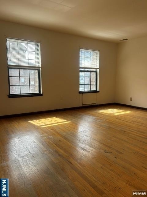 199 Boulevard - Photo 2