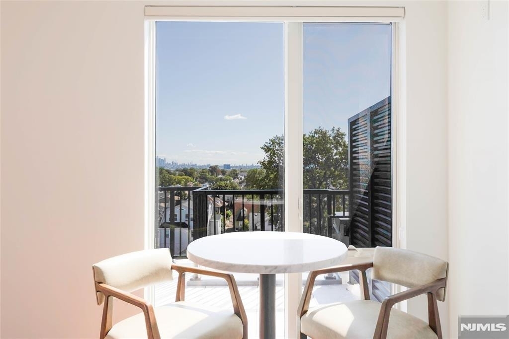 77 Ridge - Photo 14
