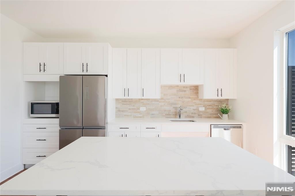77 Ridge - Photo 13