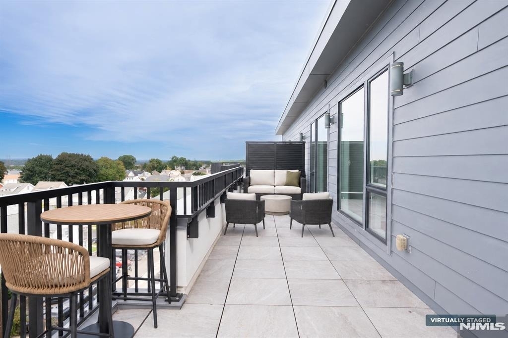 77 Ridge - Photo 9