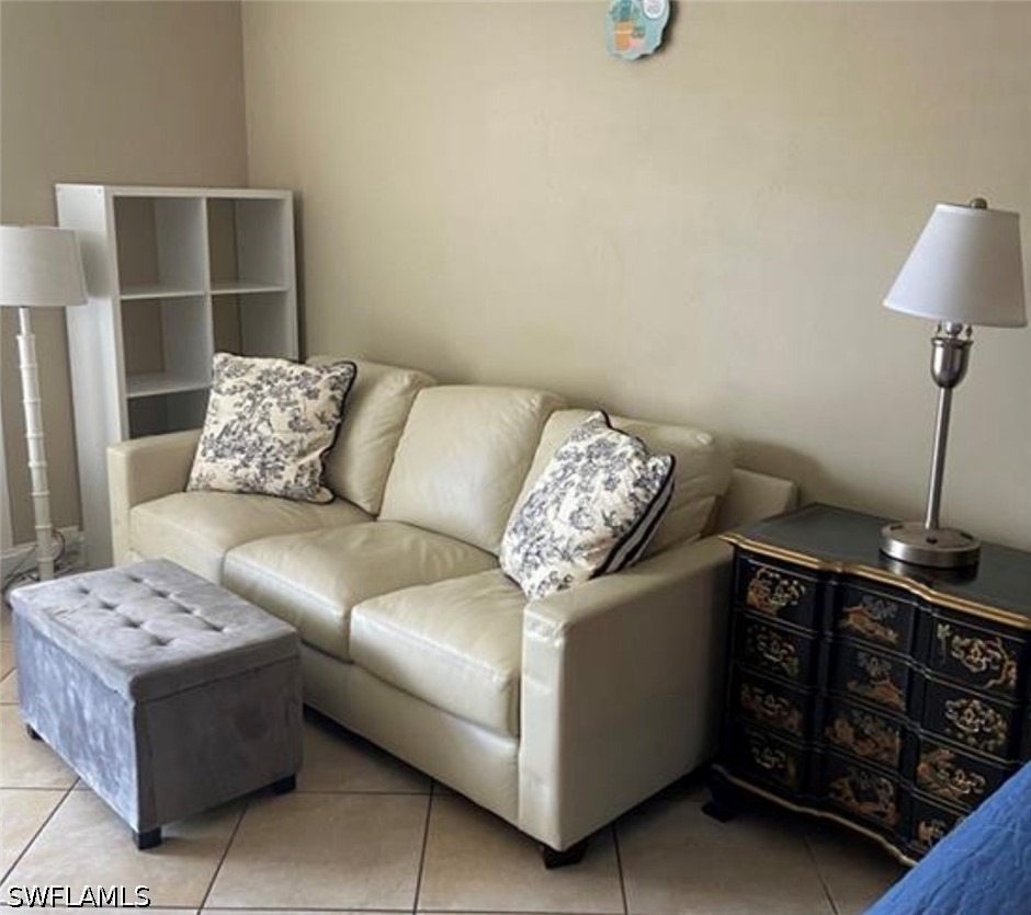 2555 9th Street N - Photo 5