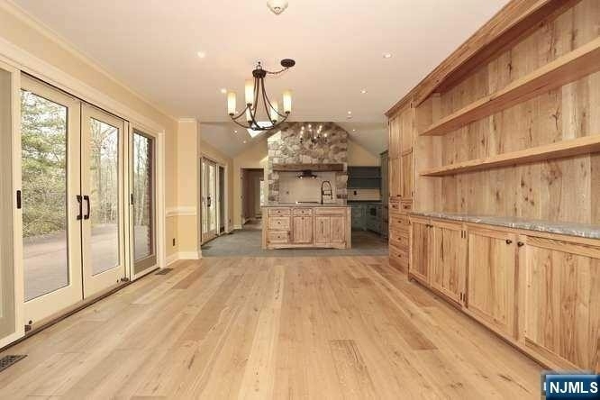 44 W Hill - Photo 11