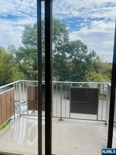 123 Grove - Photo 6