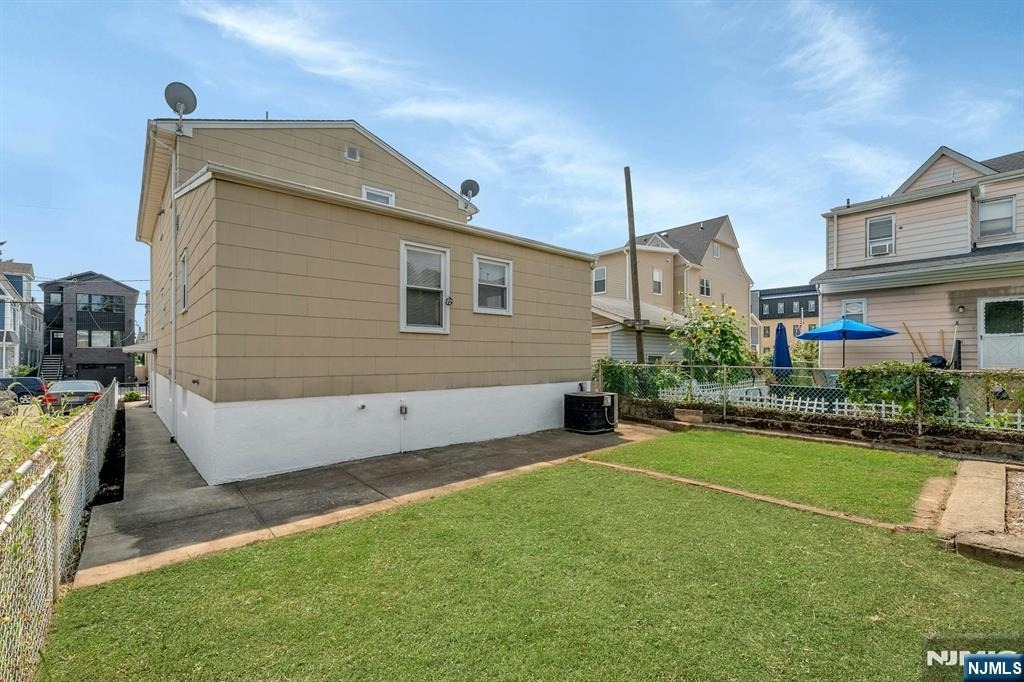 502 Cross - Photo 12