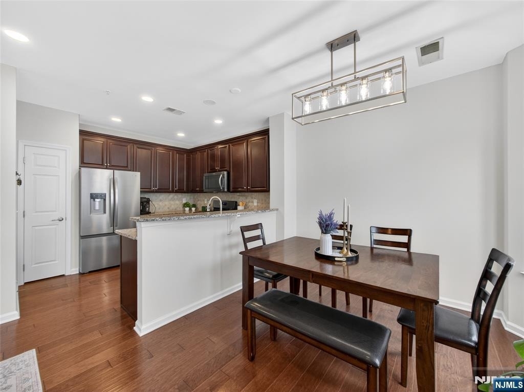 15 Wesmont - Photo 16