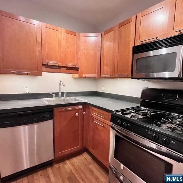 109 Grand - Photo 13