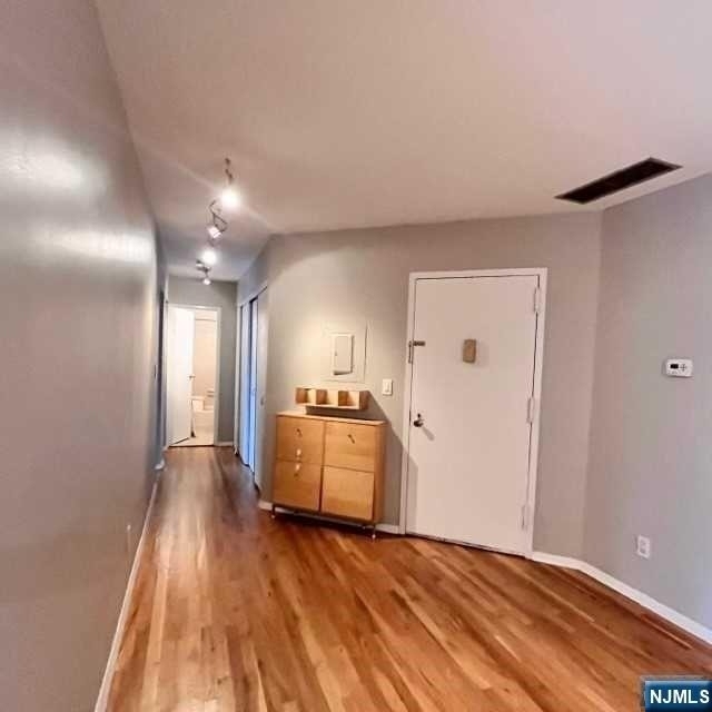 109 Grand - Photo 6