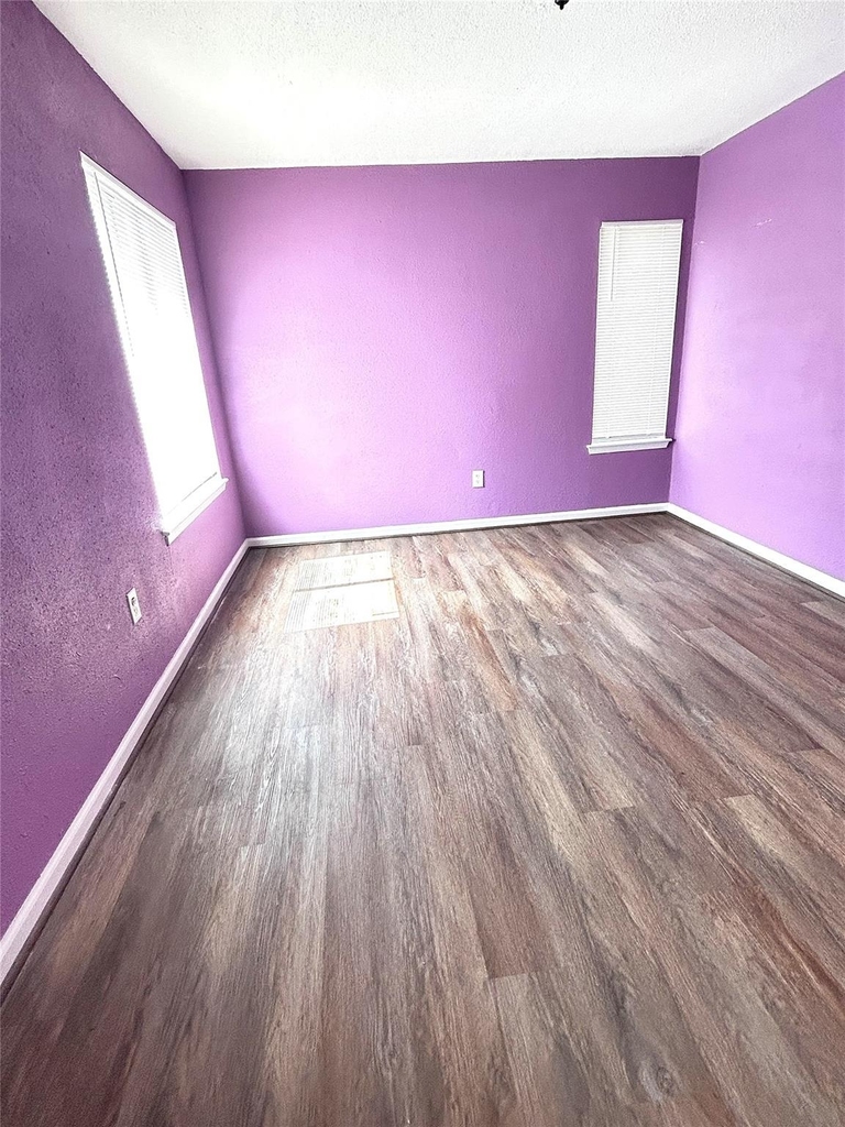 1810 Westbluff Drive - Photo 11