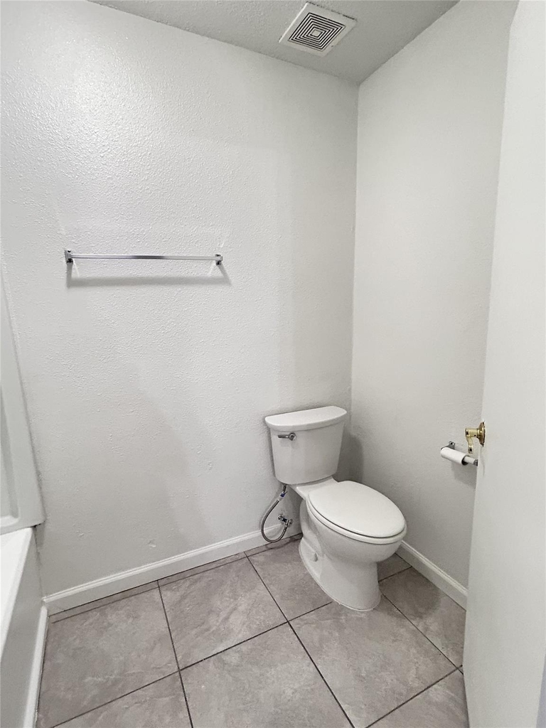 1810 Westbluff Drive - Photo 16