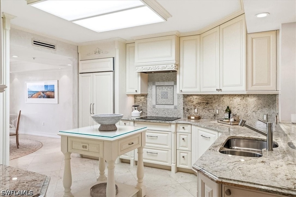 7515 Pelican Bay Boulevard - Photo 23