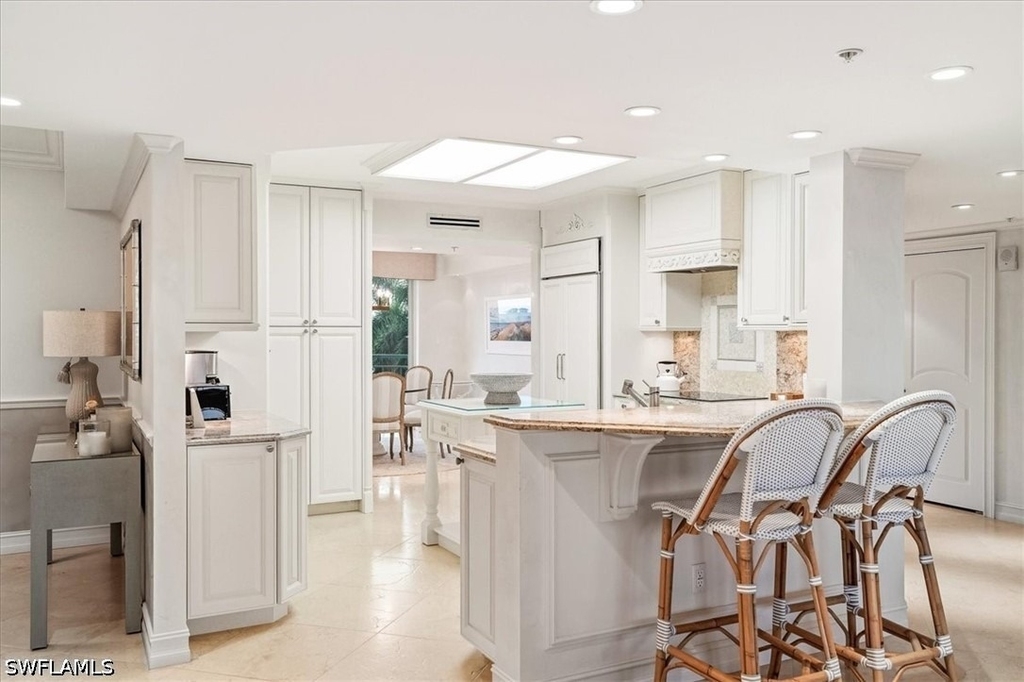 7515 Pelican Bay Boulevard - Photo 12